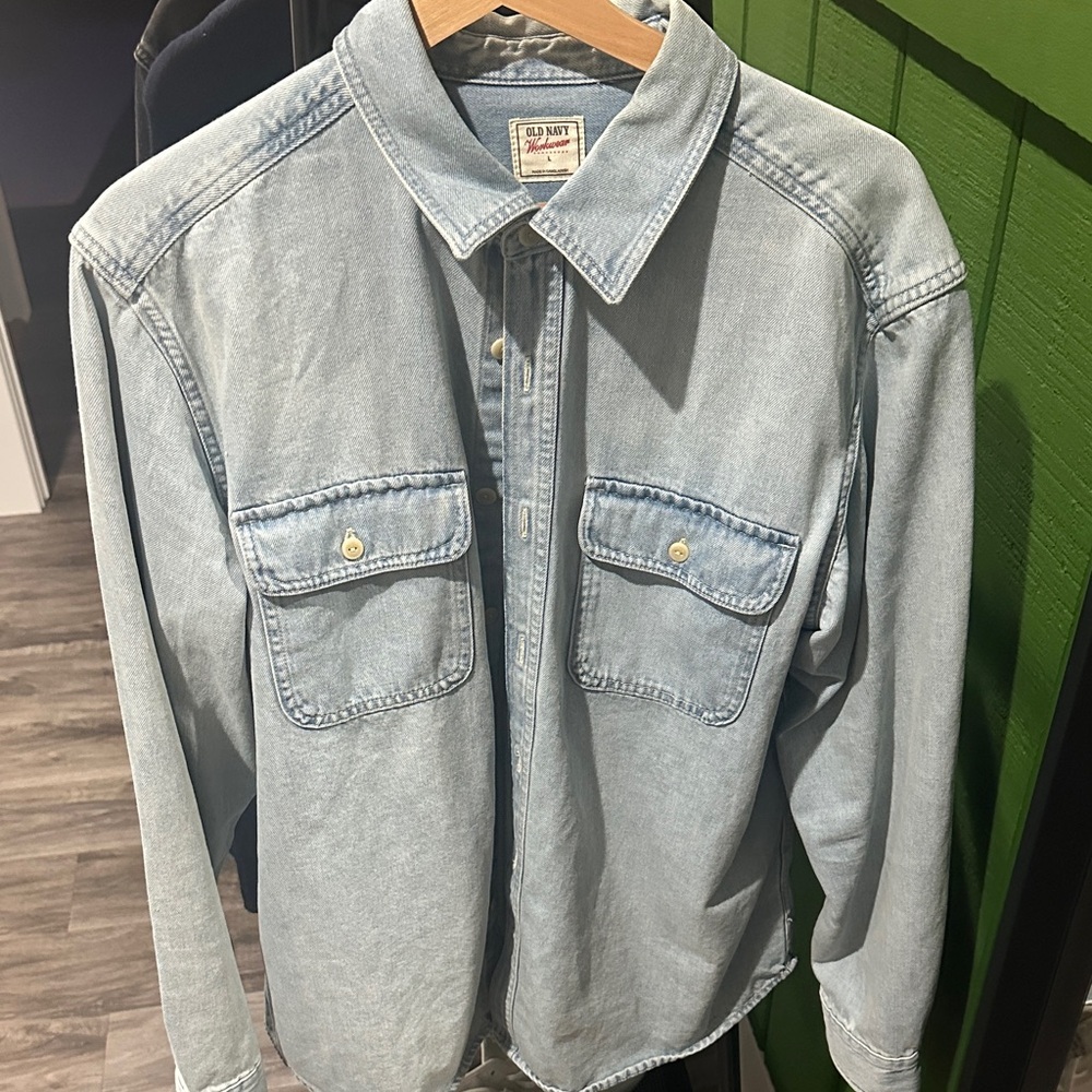 Old Navy Light Blue Denim Workwear Button-Up Shirt